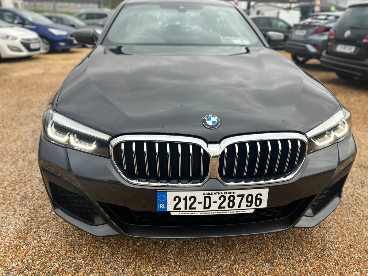 BMW 5-Series 2021 - Image 2