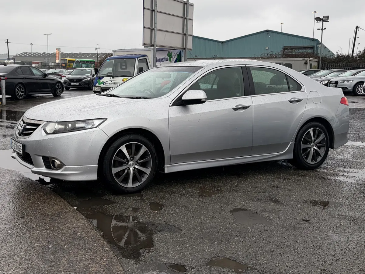 2013 Honda Accord 2.2 D-TEC ES Nct 07/26 Tax 03/26 - Image 1