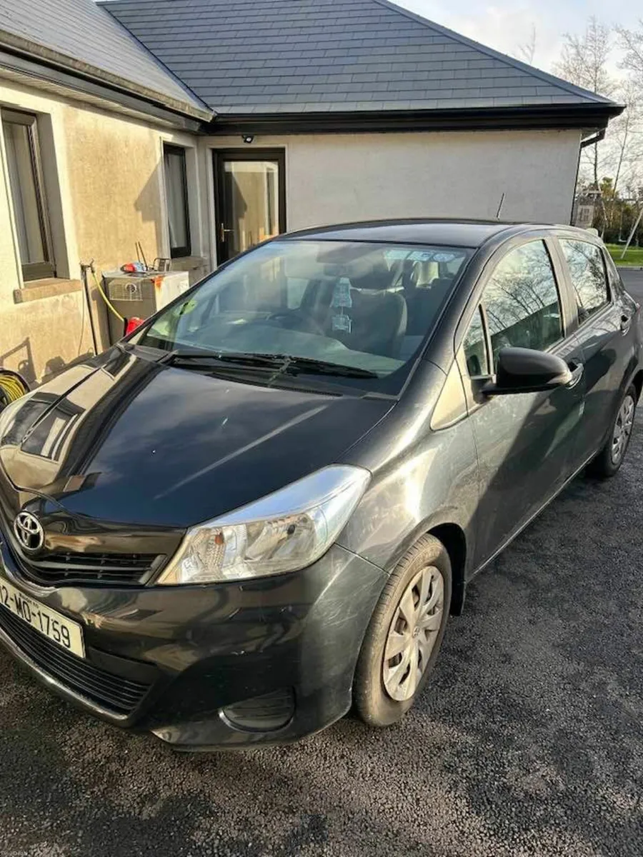 Toyota Yaris 2012 - Image 1