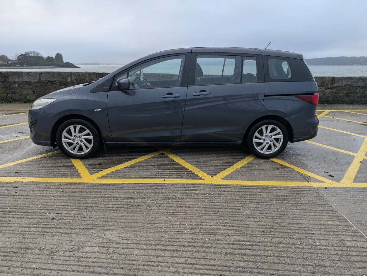 Mazda5.  7 Seat2012 - Image 4