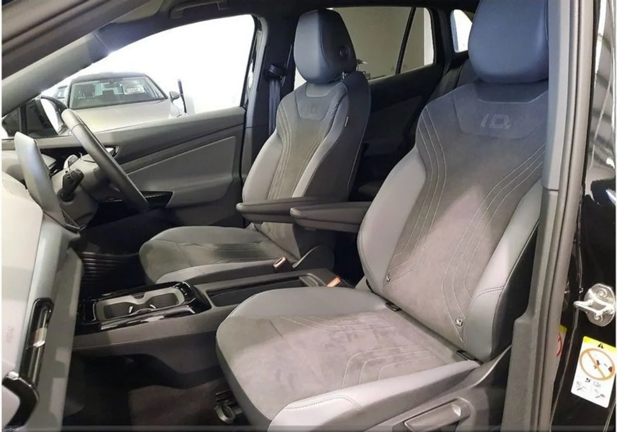 2025 Volkswagen Id.4 Pro Plus 77kwh Major Price Drop - Image 4