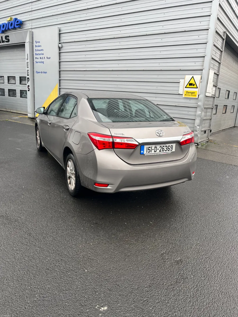 Toyota Corolla  Aura Dsl 2015 - Image 1