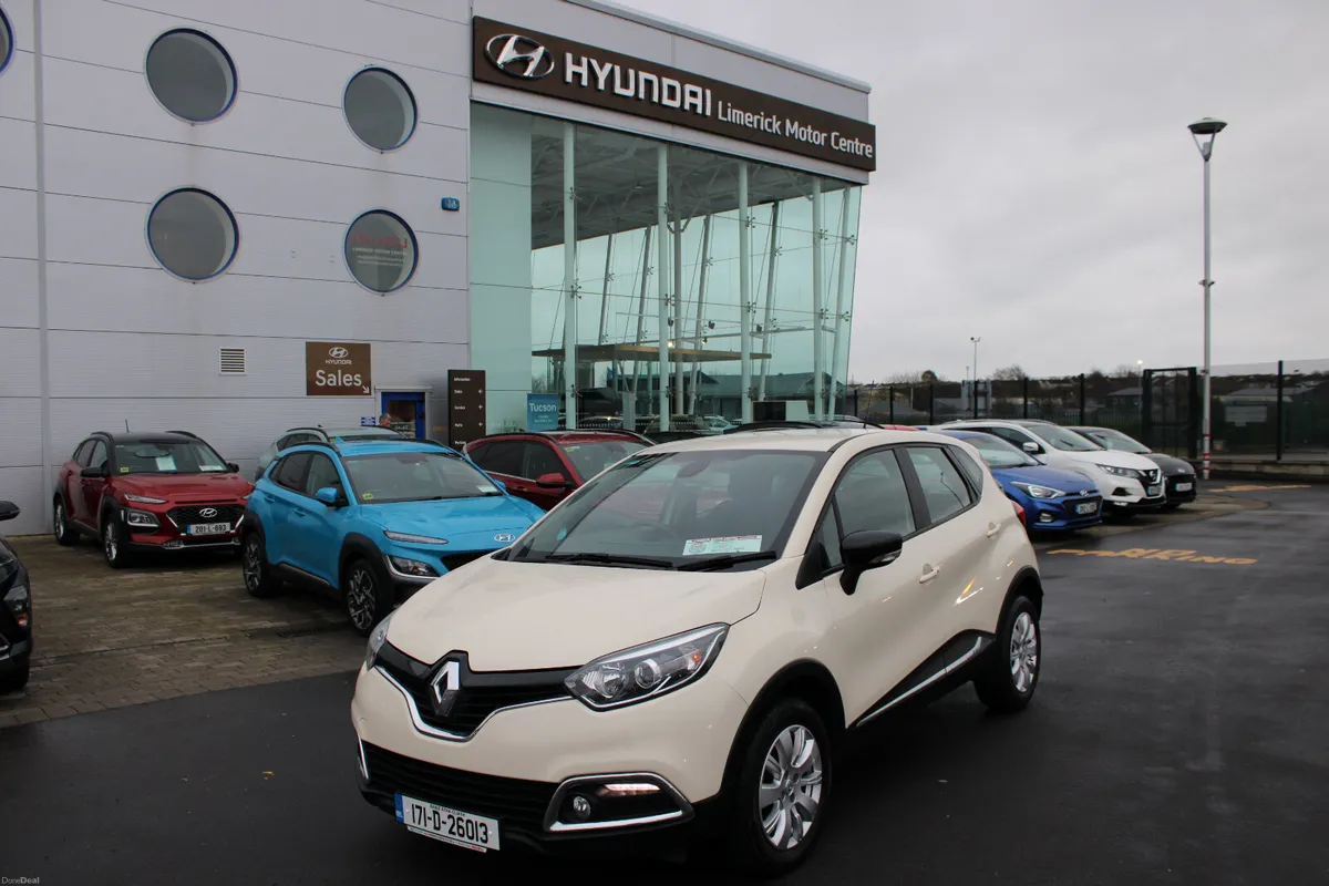 Renault Captur 2017 - Image 1