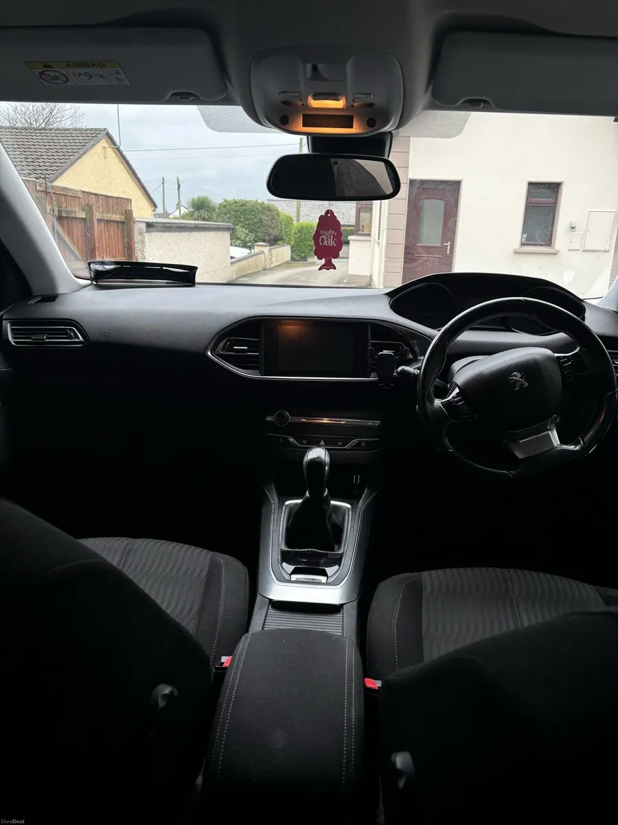 2014 Peugeot 308 - Image 4