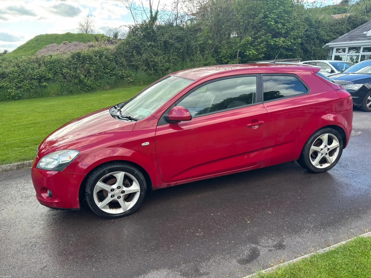 Kia Pro Ceed - Image 2