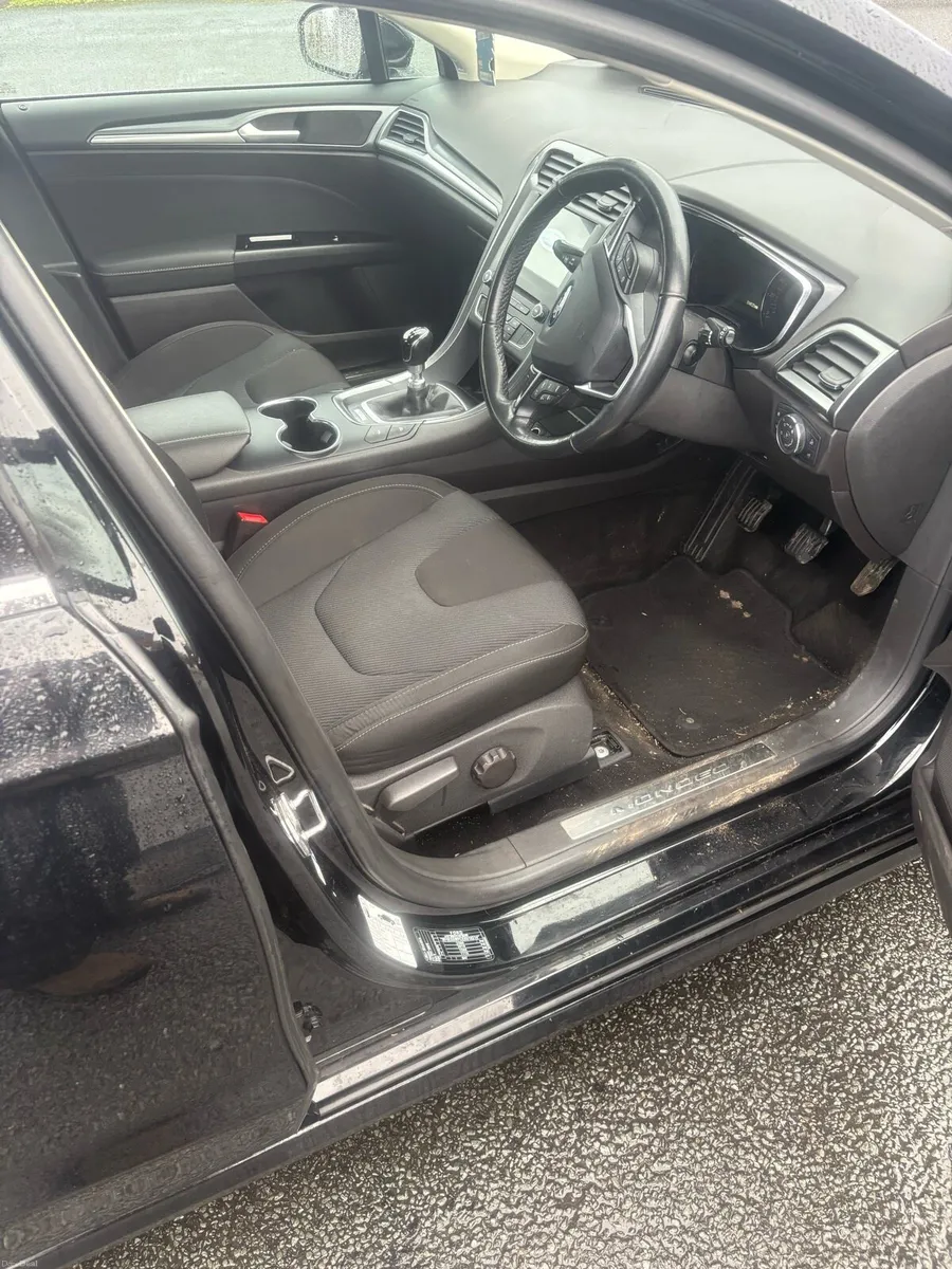 Ford Mondeo Titanium 2.0L Diesel - Image 4