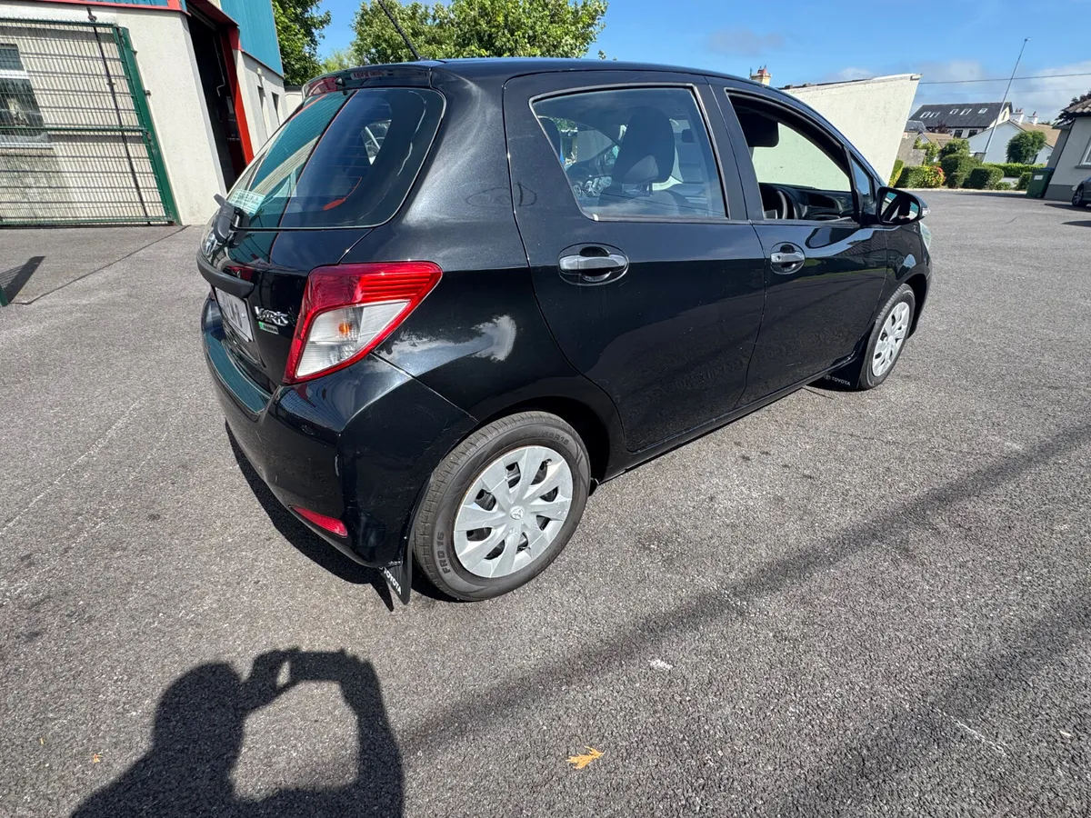 Toyota Yaris 2014 - Image 3