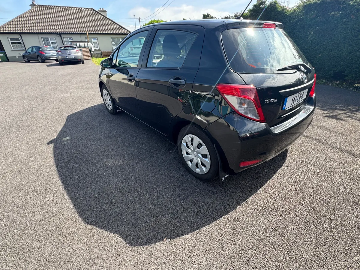 Toyota Yaris 2014 - Image 4