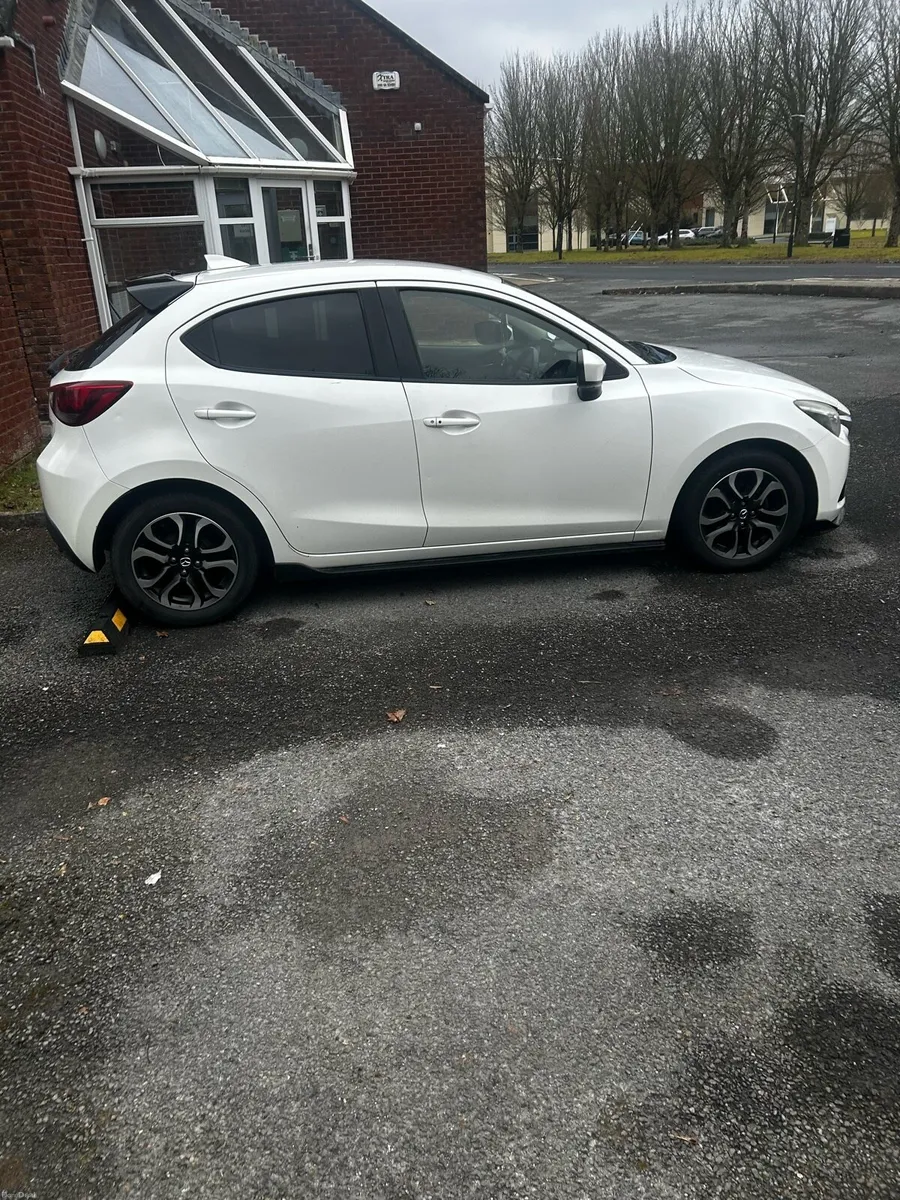 Mazda demio - Image 3