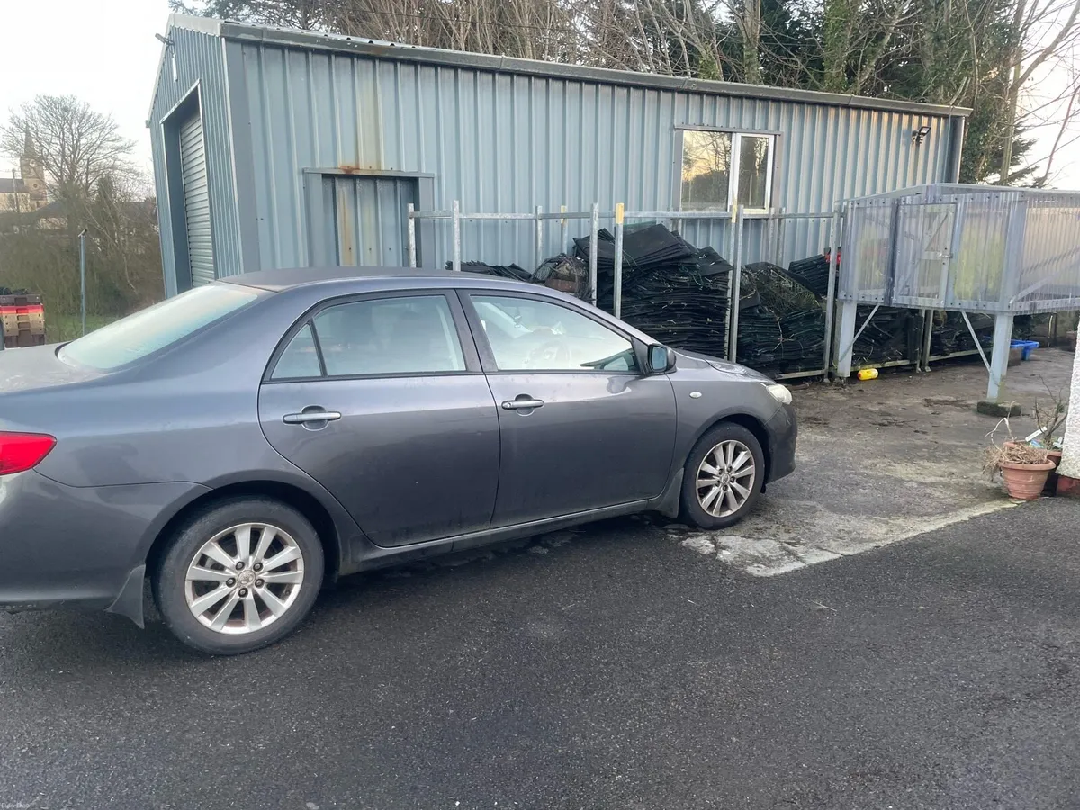 2008 Toyota Corolla - Image 2