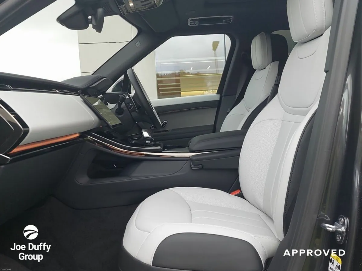 Land Rover Range Rover Sport Dynamic SE 460ps 3.0 - Image 4