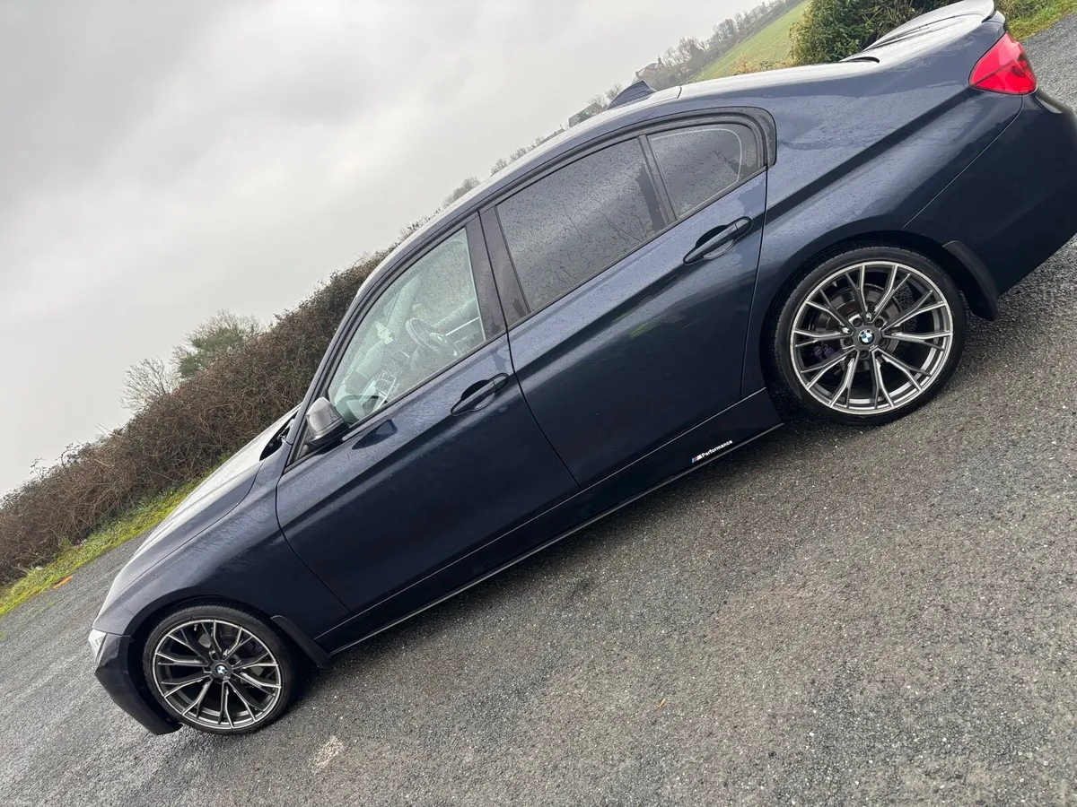 BMW 320D– NCT 02/27 - Image 2