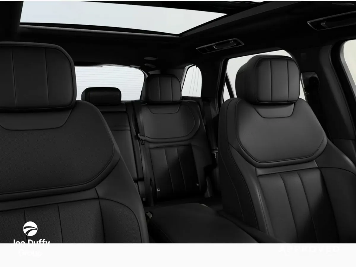 Land Rover Range Rover Sport Stealth 3.0 PHEV Dyna - Image 4