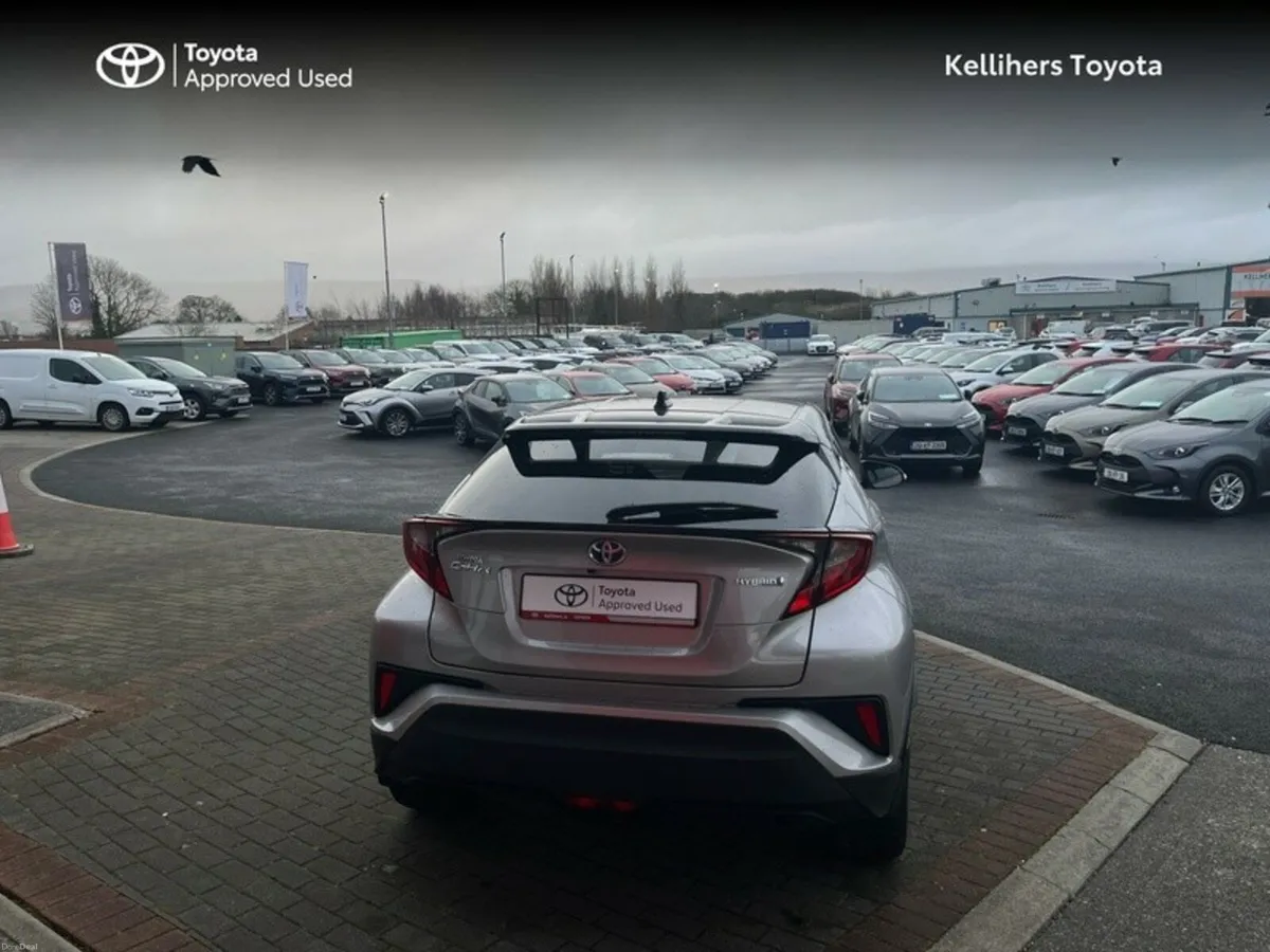 Toyota C-HR 1.8 HYBRID SPORT BI- 4DR AUTO - Image 4