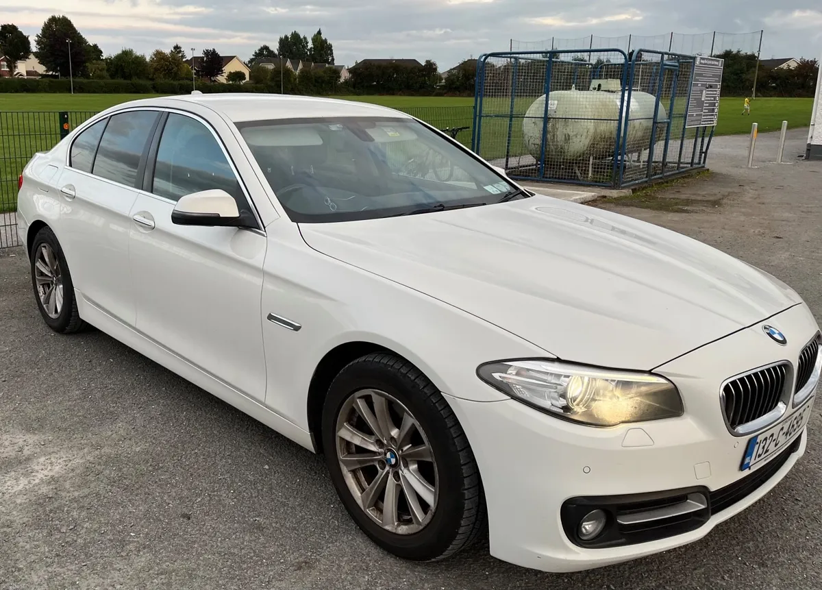 BMW 5-Series 2013 - Image 1