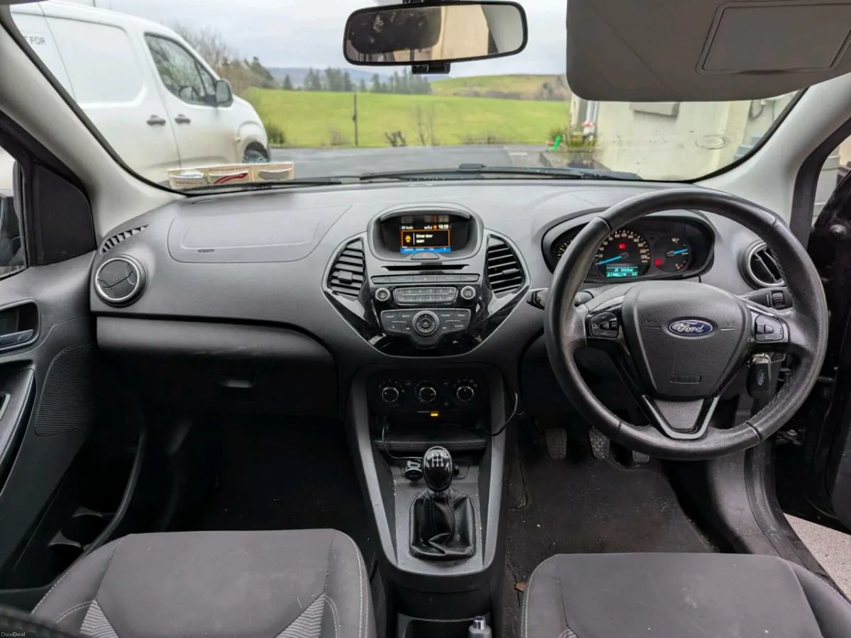 182 Ford KA+ 1.2 petrol - Image 4