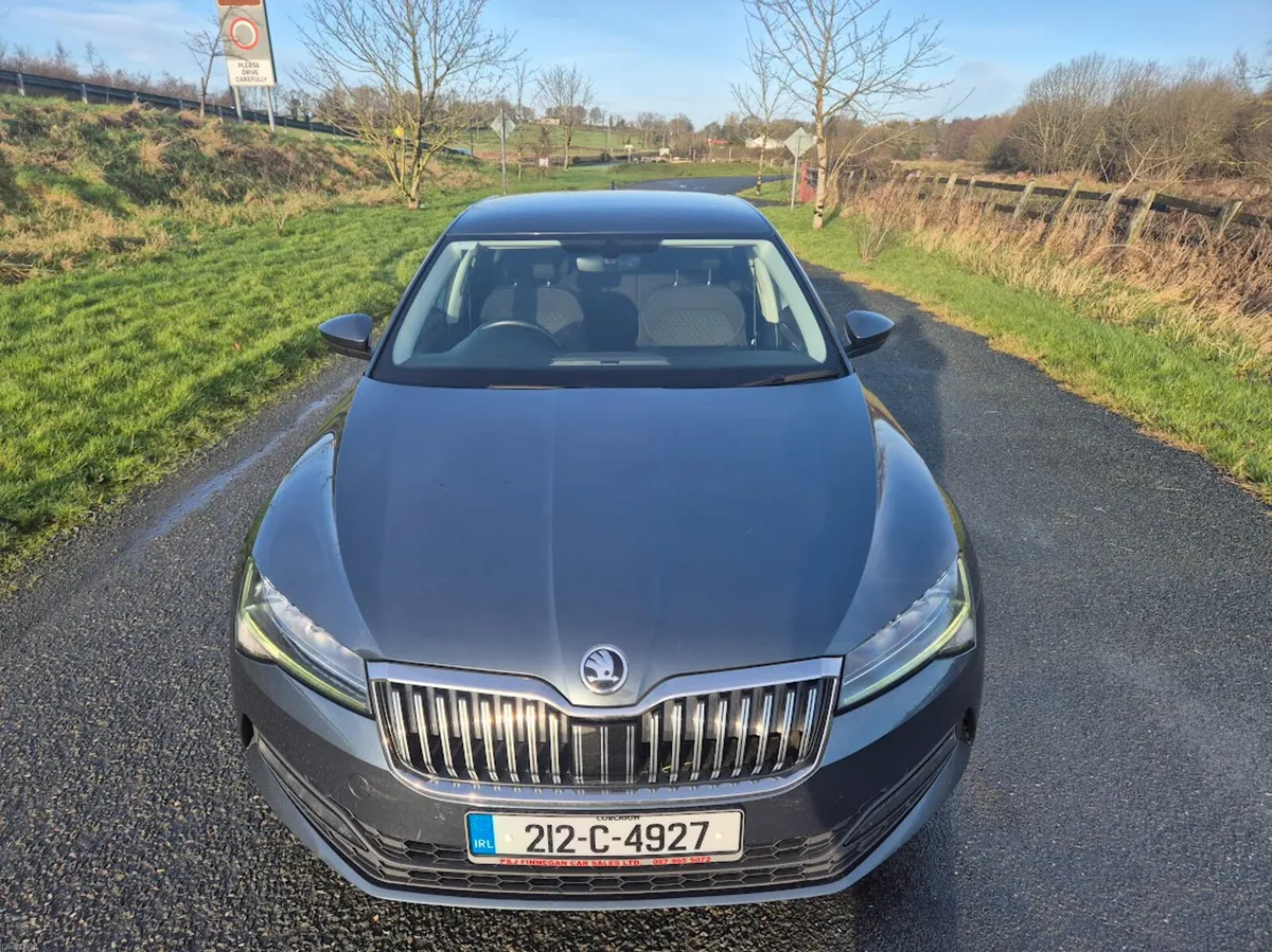 2021 (212) Skoda Superb AMBITION 2.0 TDI 122BHP - Image 2