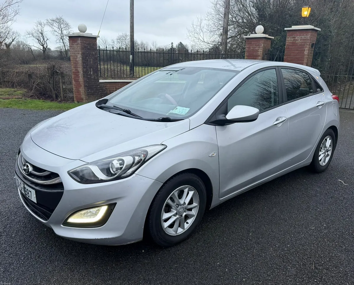 Hyundai i30 - Image 2