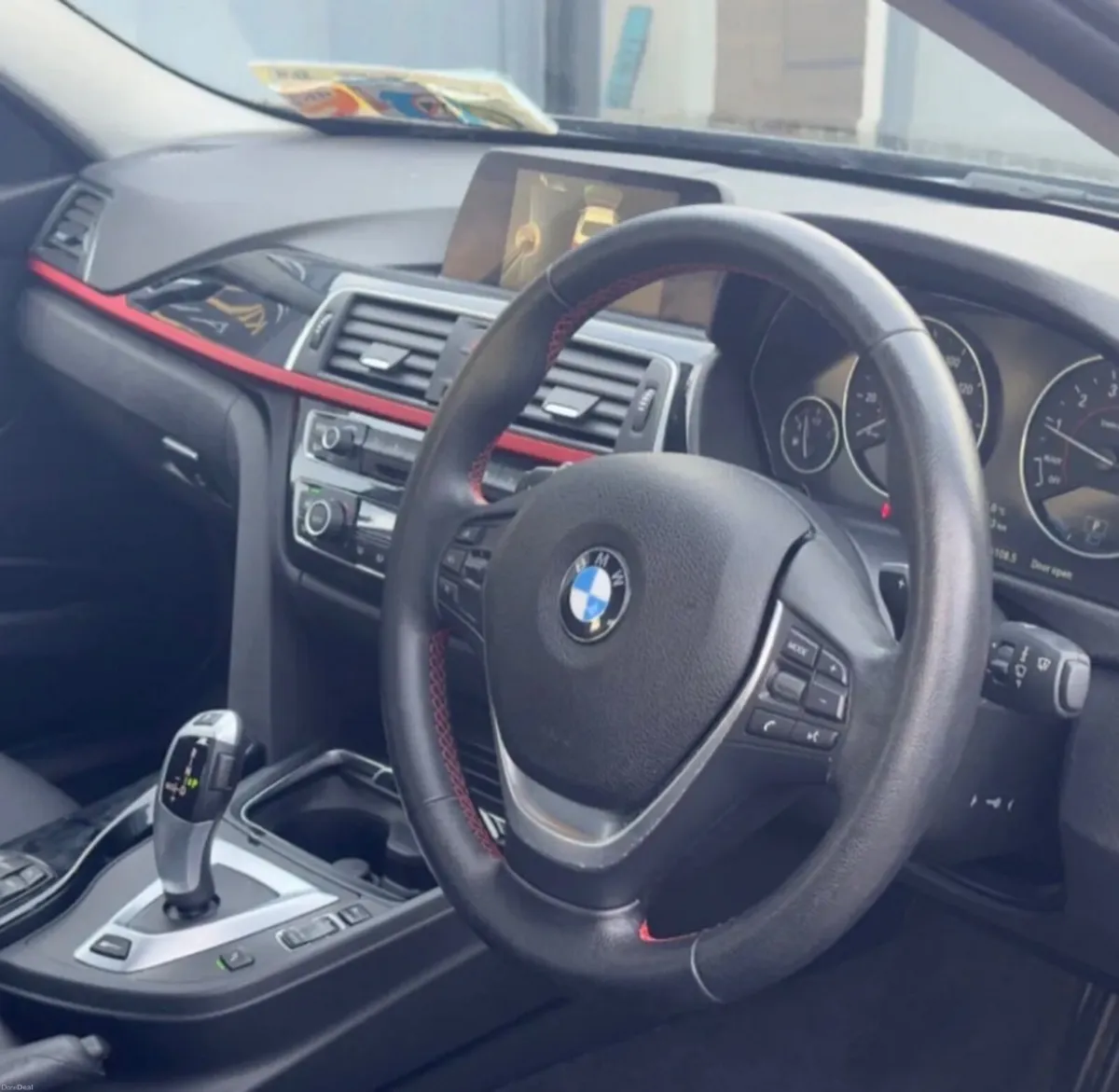 BMW 3-Series 2016 - Image 3