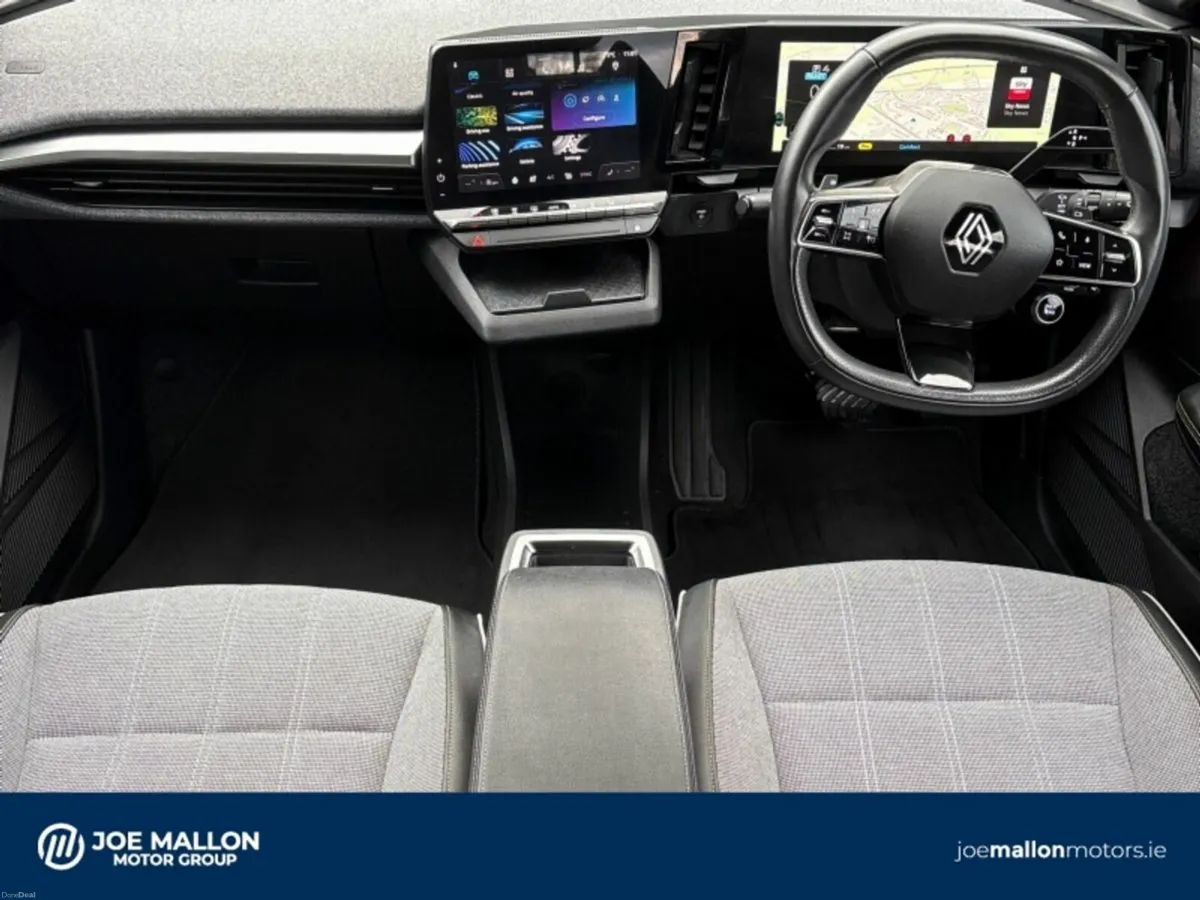 Renault Megane E-Tech EV60 220hp Techno - Image 4