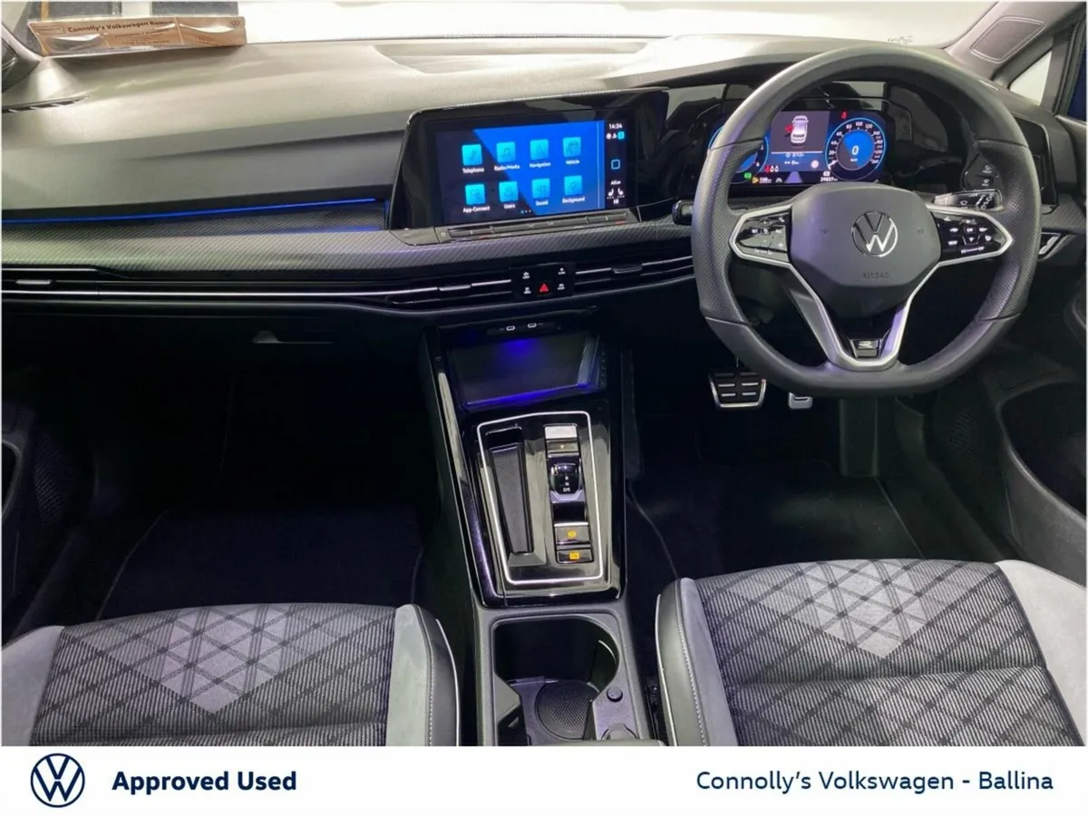 Volkswagen Golf 2.0 TDI 150HP R-Line DSG - Image 4