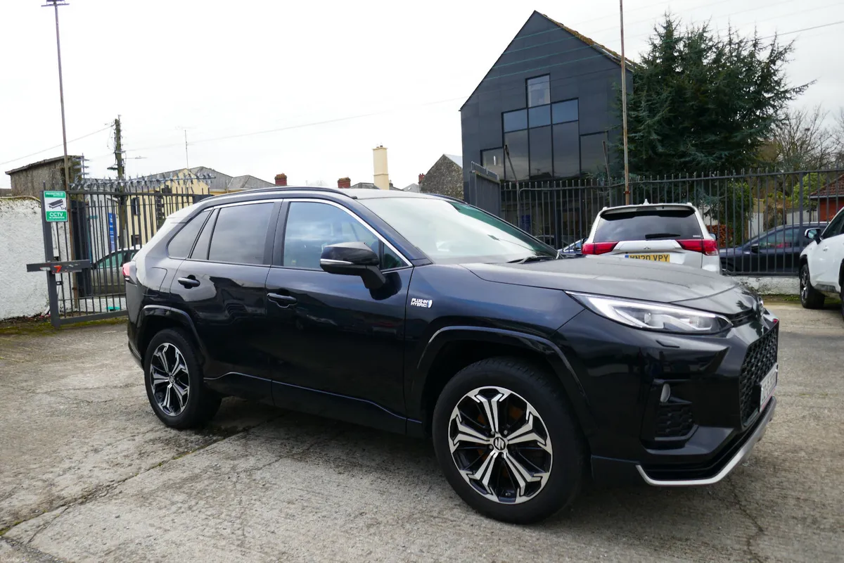 212, SUZUKI ACROSS 2.5 PETROL PLUG IN HYBRID - Image 2