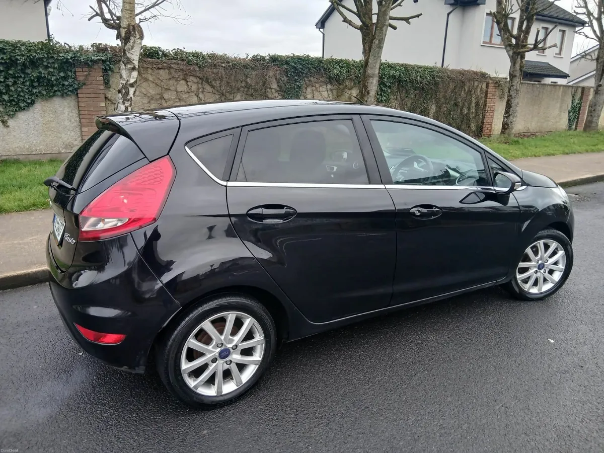2012  Ford Fiesta Titanium 🔥Nct Tax - Image 2