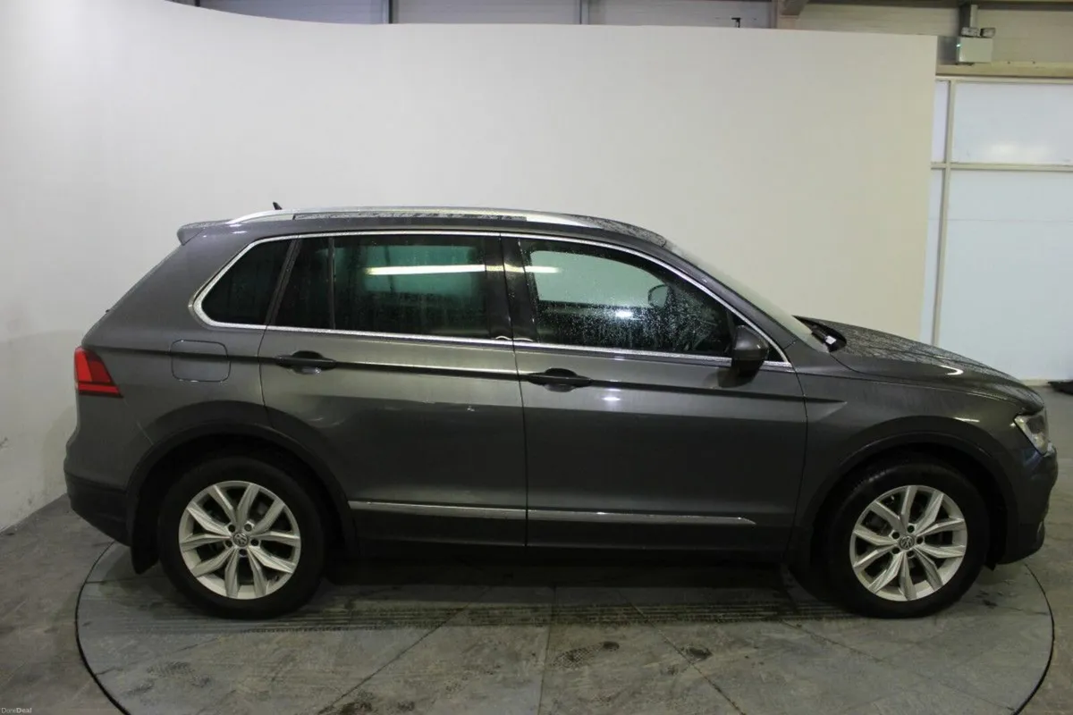 Volkswagen Tiguan 2.0 TDI 150HP BMT 4WD Highline D - Image 2