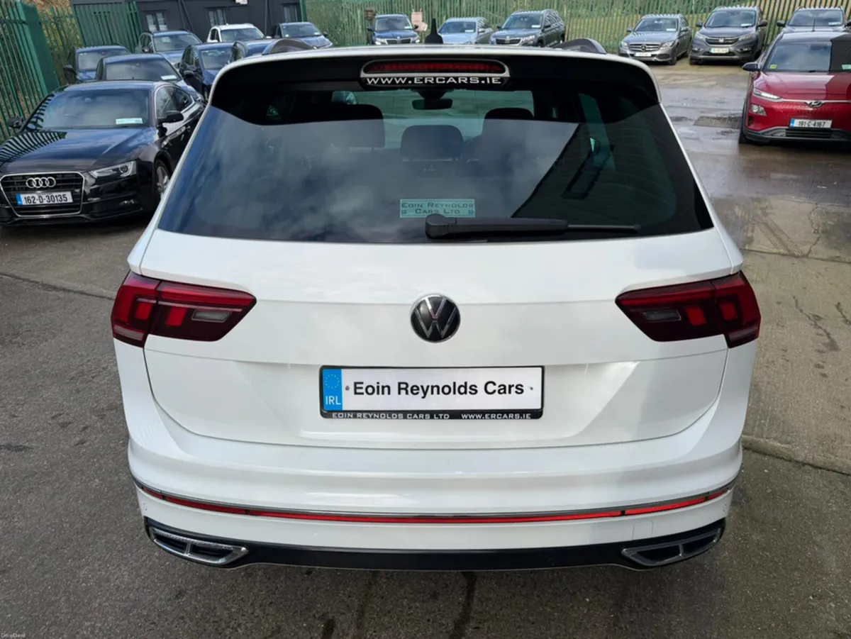 Volkswagen Tiguan R-LINE 2.0 TDI 6SP FWD 150HP  LO - Image 4