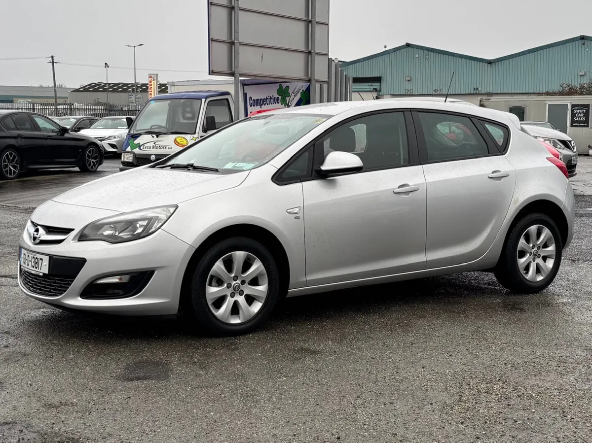 2013 Opel Astra 1.4 SPORT Nct 07/26 - Image 1
