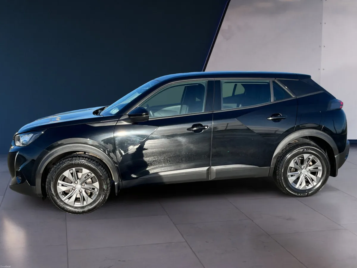 Peugeot 2008 ACTIVE 1.2 100 4DR - Image 3