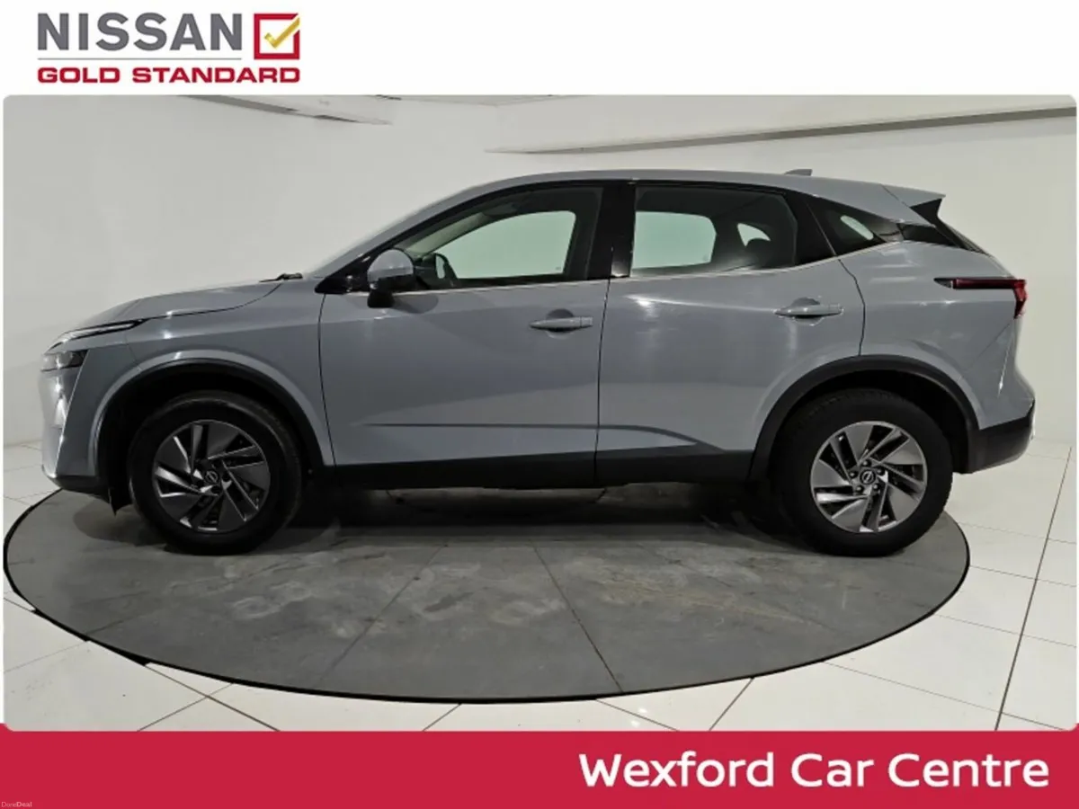 Nissan Qashqai 1.3 PET SV STOCK CLEARANCE - Image 5