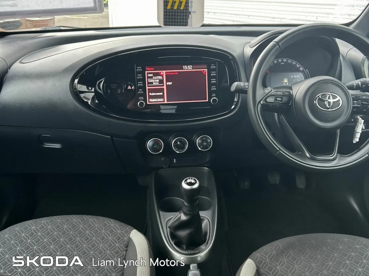 Toyota Aygo X 1.0 Design - Image 2