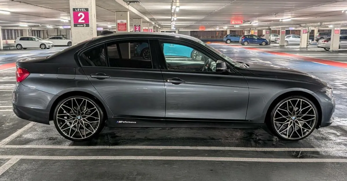 BMW 320d F30 Sport - Image 2