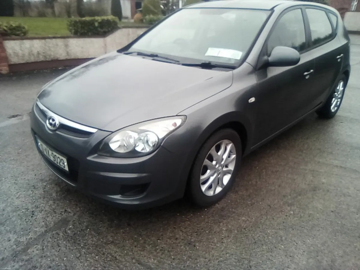 Hyundai i30 2010 diesel full n.c.t low milage - Image 3