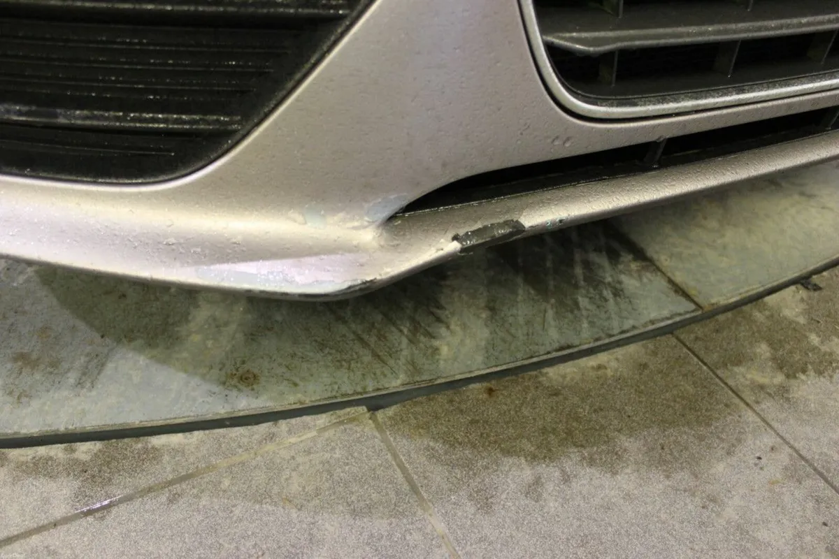 Audi A4 2.0 TDI SE TECHNIK ULTRA (TENDER 13) - Image 3