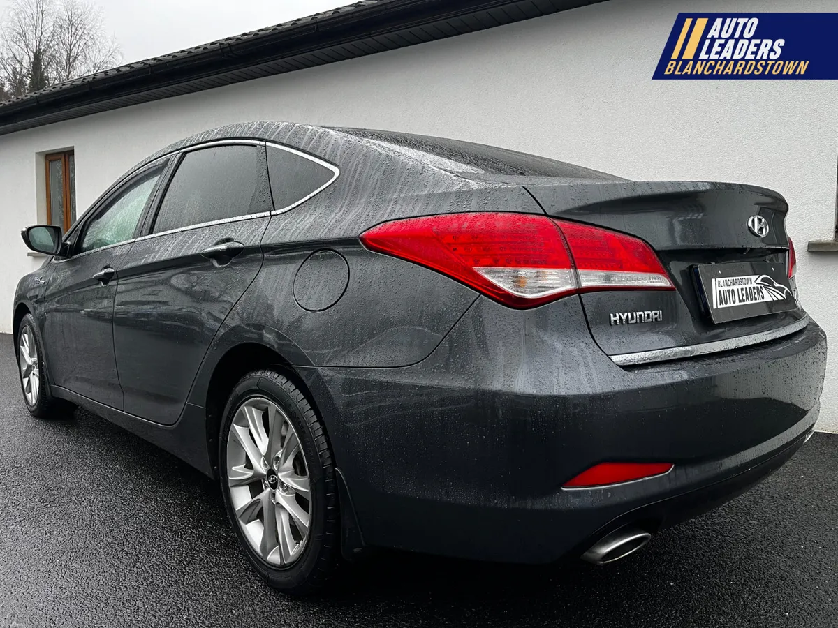 HYUNDAI I40 1.7 D EXECUTIVE LOW KM - Image 4