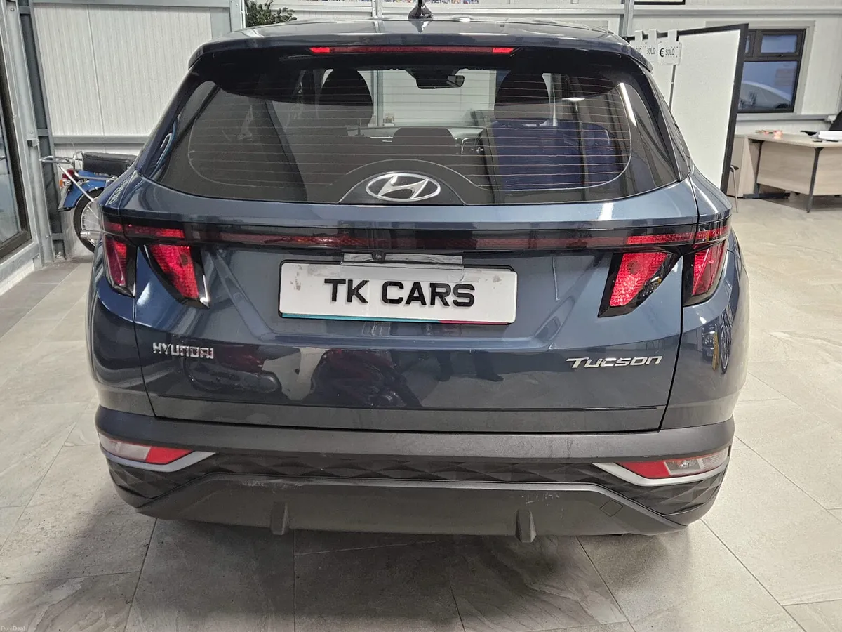 212 HYUNDAI TUCSON - Image 4
