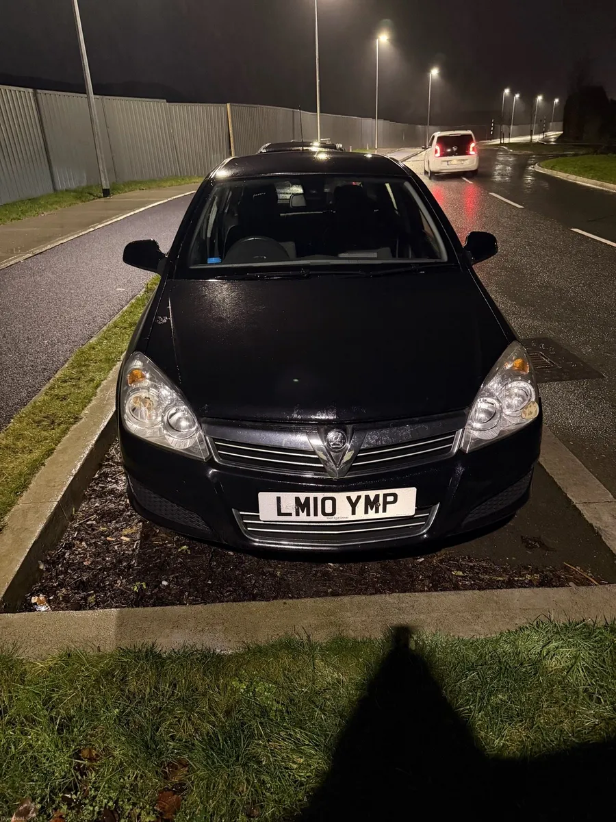 Vauxhall Astra - Image 1