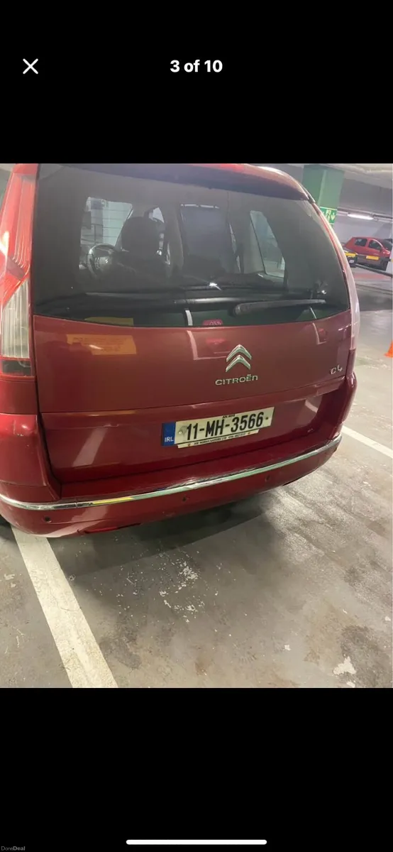 Automatic Citroen C4 Picasso 2011 - Image 2