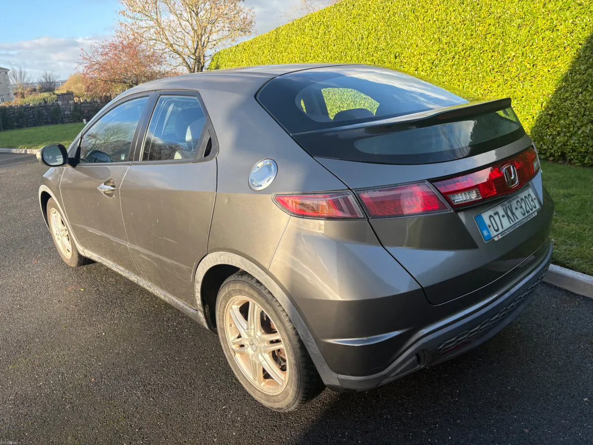 Honda Civic 2007 - Image 3