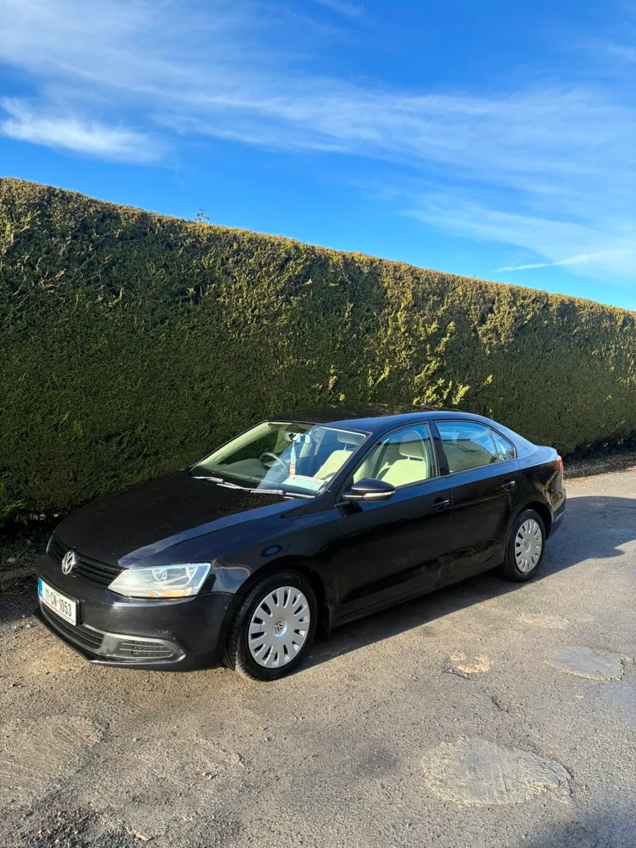 2011 VW Jetta 1.6TDI NCT 09/26 - Image 1