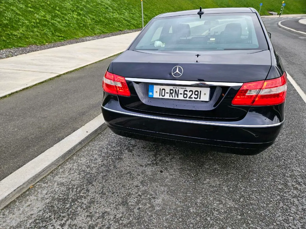 Mercedes e220 cdi AUTOMATIC  NCT 01/2027 TAX 06/20 - Image 4
