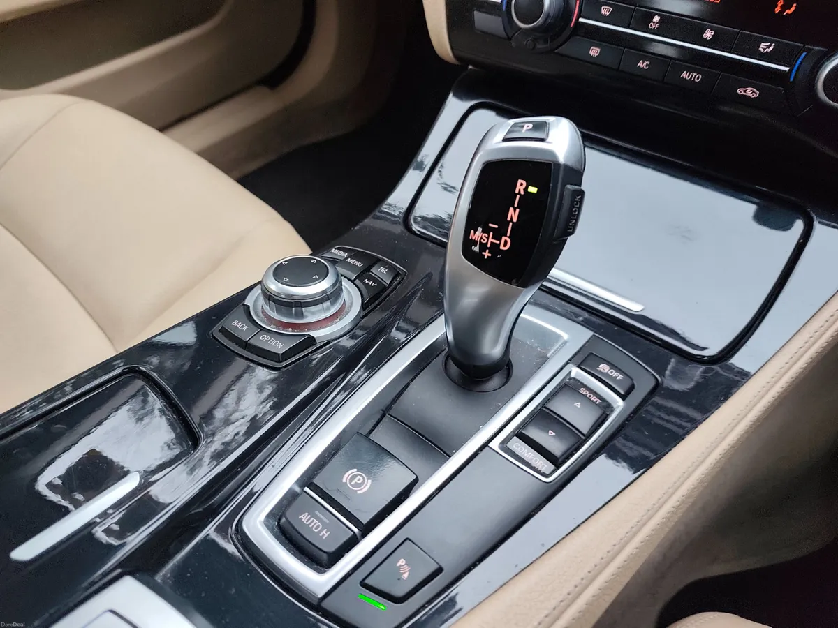BMW 520D AUTOMATIC 2015 - Image 4