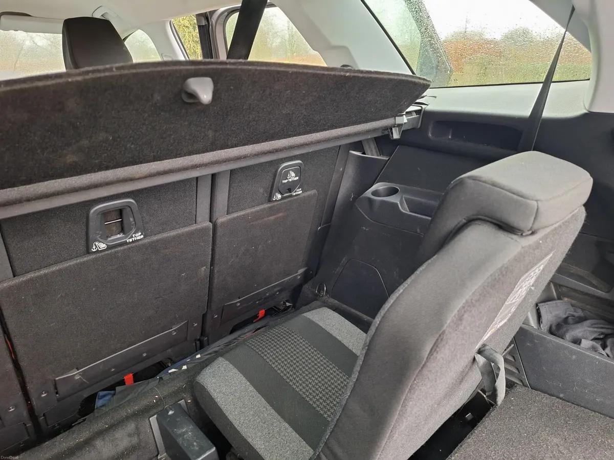 Peugeot 5008 2018 - Image 4