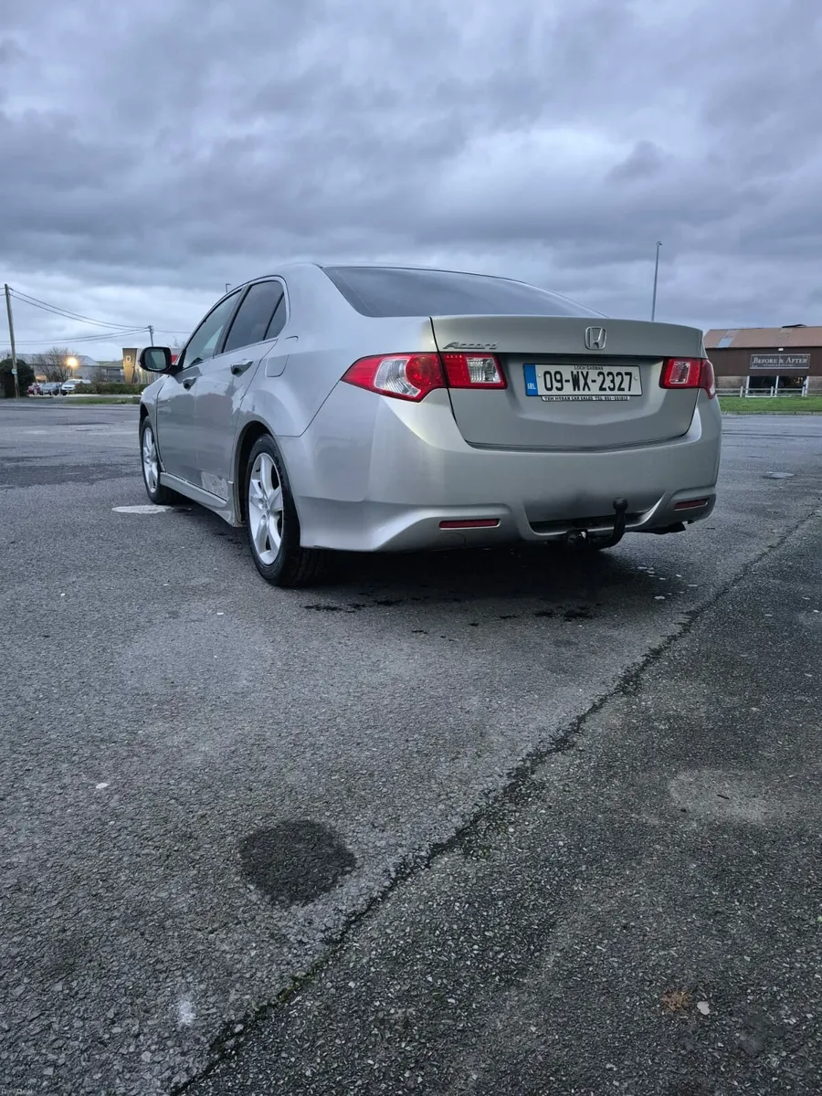09 Honda Accord New Nct 1-27 Tax 2-26 - Image 4