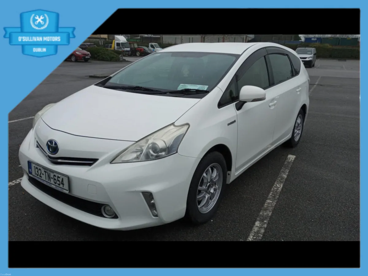 Toyota Prius / 2013 / 1.8 PETROL HYBRID / AUTO - Image 1