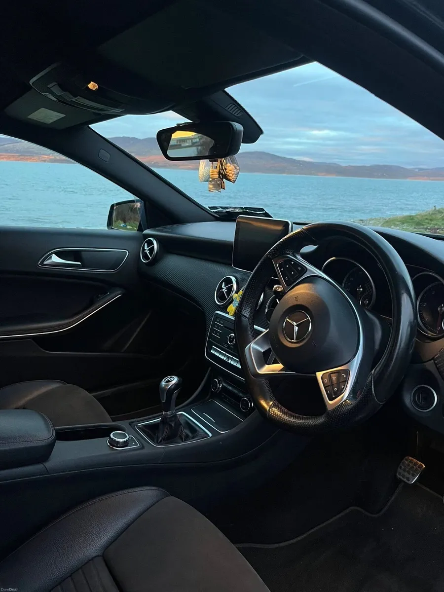 Mercedes-Benz A-Class AMG Black - Image 3