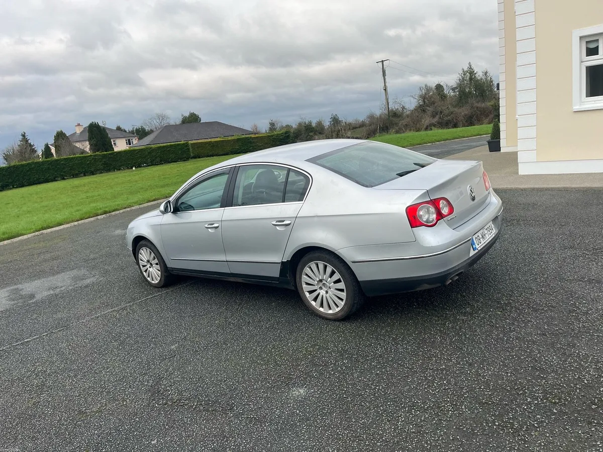 Volkwagen Passat - Image 3