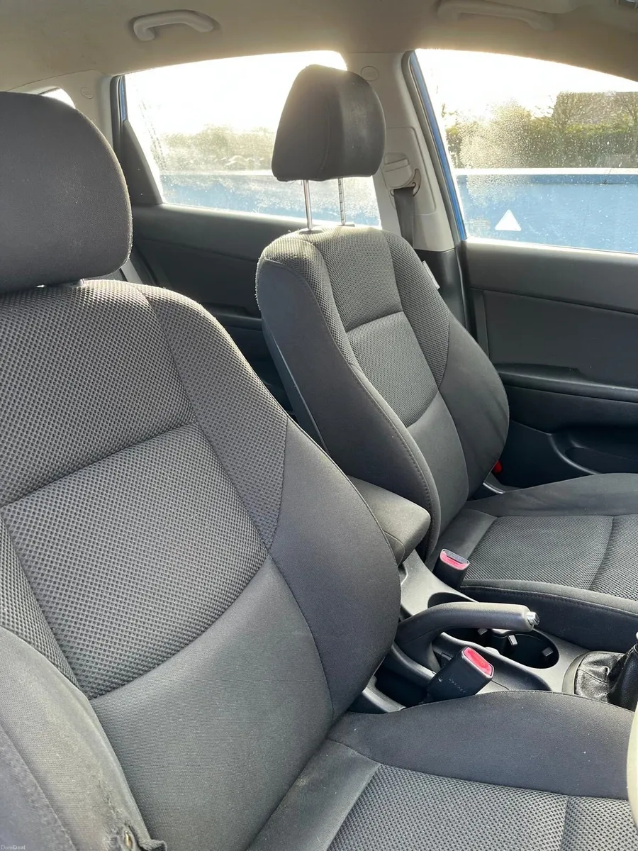 Hyundai i30 2009 1.6Crdi Diesel ⛽️NCT&TAX ✅ - Image 2